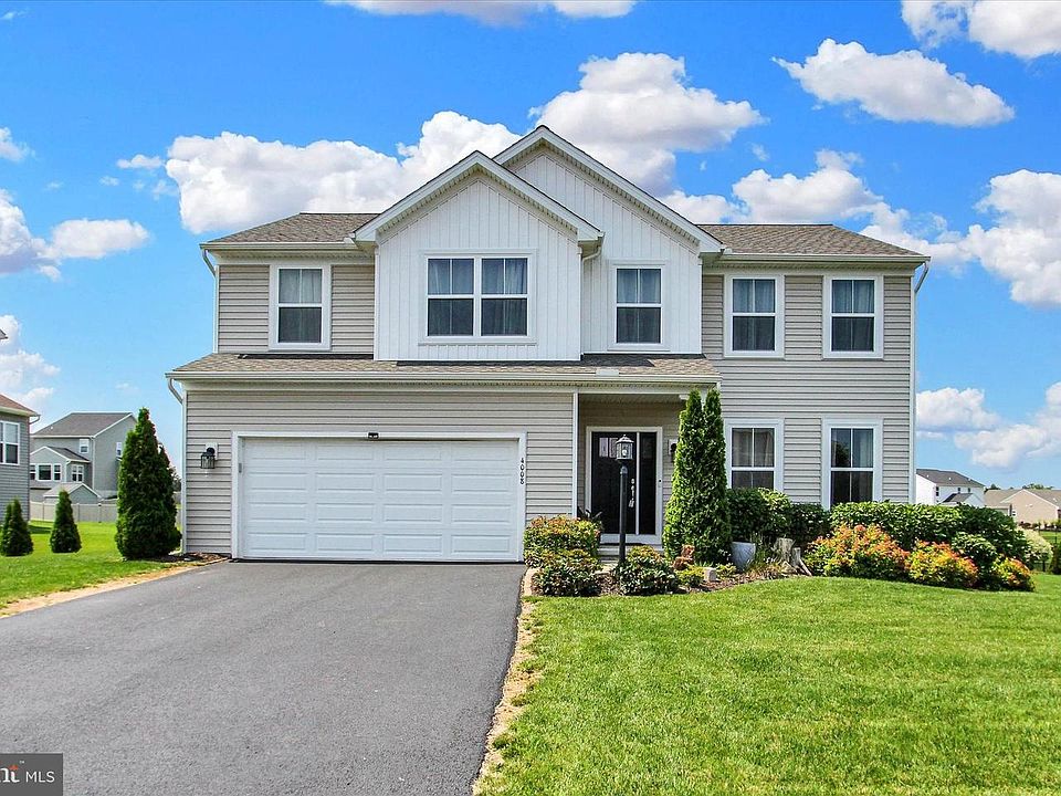 1st image of 4008 Country Dr