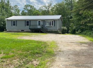 115 Tiger Hill Rd, Oxford, ME 04270