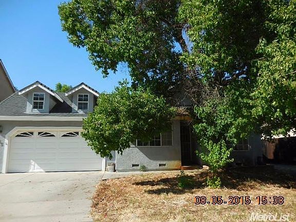 3rd image of 8665 Elm Ave
