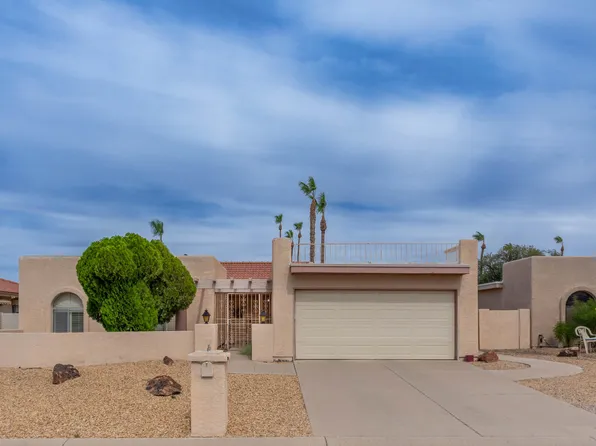 26213 S LAKEWOOD Drive #18, Sun Lakes, AZ 85248