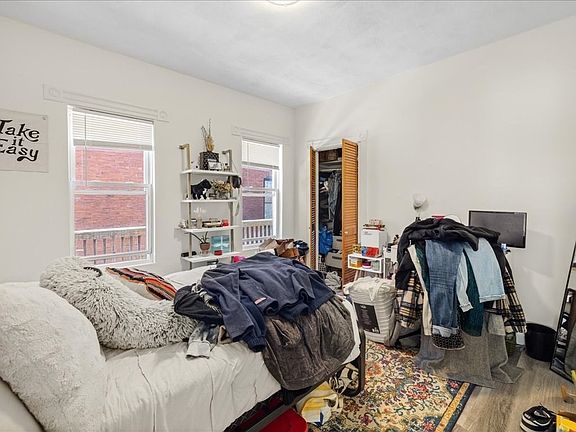 3rd image of 65 Ashland St