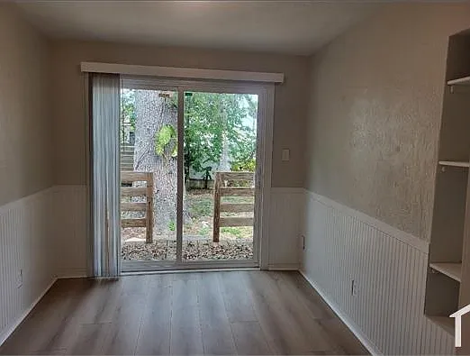 1219 Florence Ct — Photo 11
