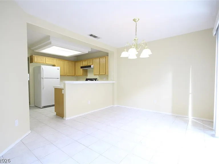 3440 Middle View Dr — Photo 6