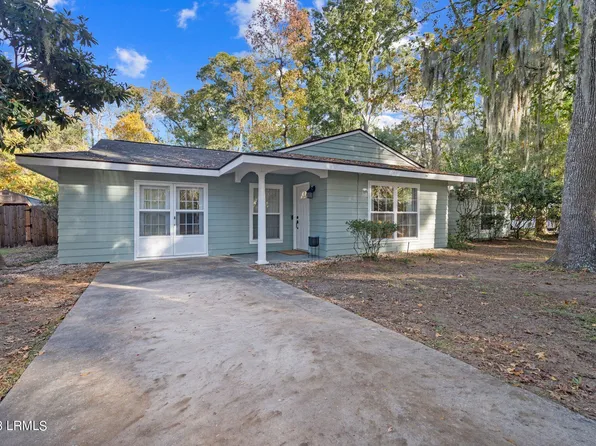 13 Tanglewood Dr, Beaufort, SC 29902