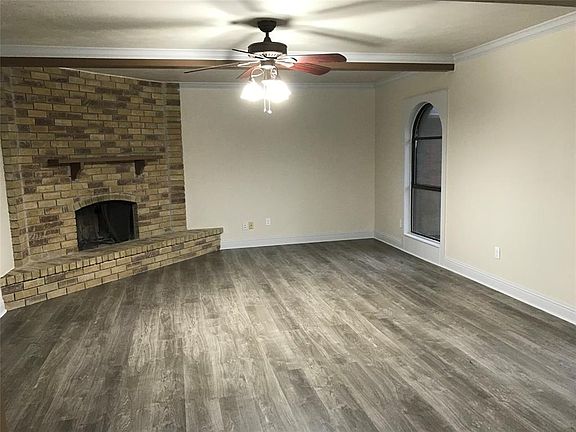 2nd image of 2021 Pennington Dr