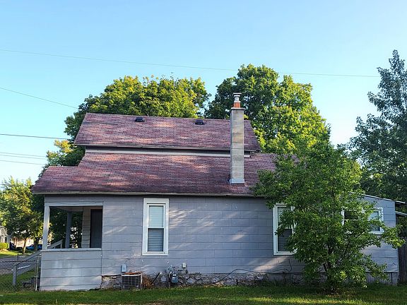 4th image of 80 McKinley Ave N