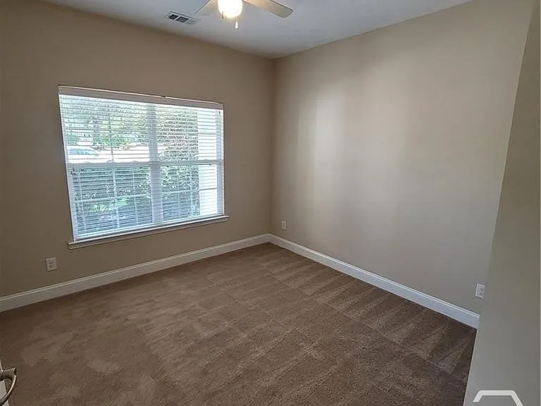 125 Jacobs Cir — Photo 15