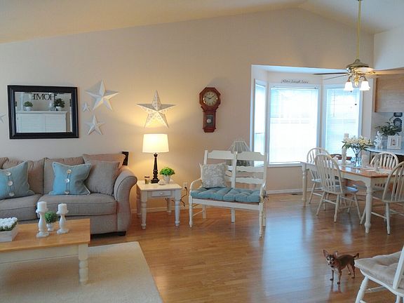 4th image of 20307 74th Avenue Ct E