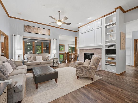 4th image of 2411 N High Point Cir