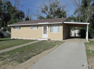 13 Glenmore Rd, Pueblo, CO 81001