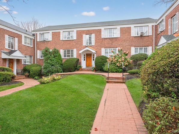 42 Nathan Hale Dr APT 60B