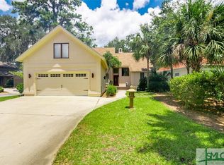 4 Amberly Ct, Savannah, GA 31411