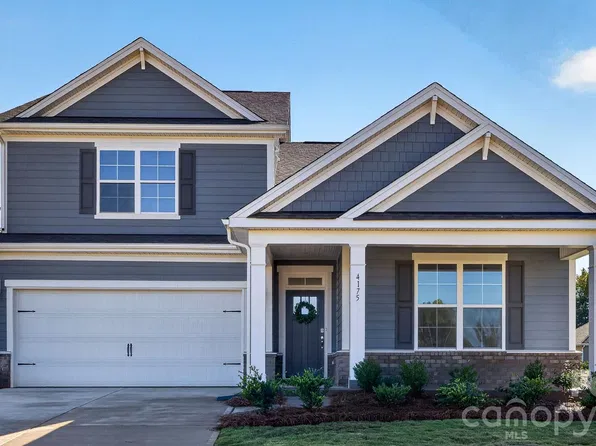 4175 Round Table Dr, Gastonia, NC 28056