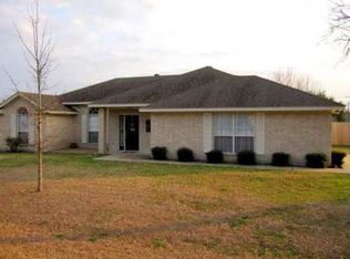 927 Benchmark Trl, Belton, TX 76513