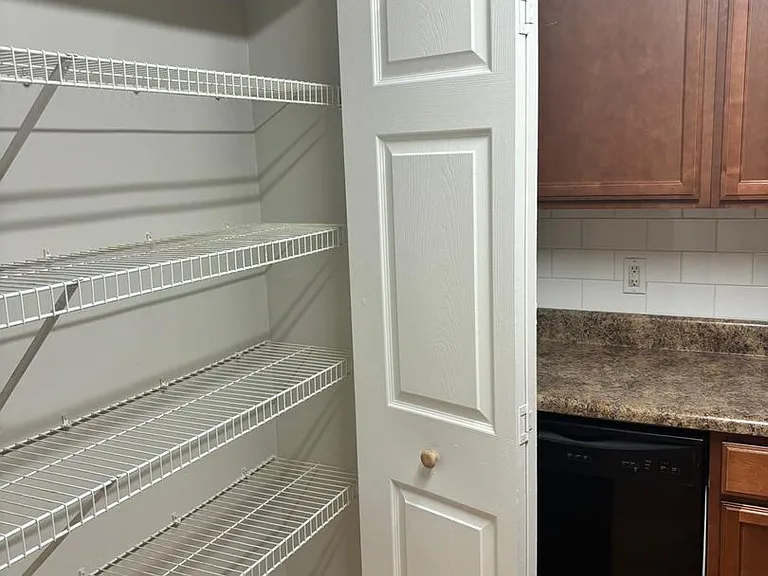 2831 N Ohenry Blvd #C — Photo 15