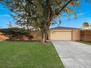 2471 Falls Church Dr, Houston, TX 77067