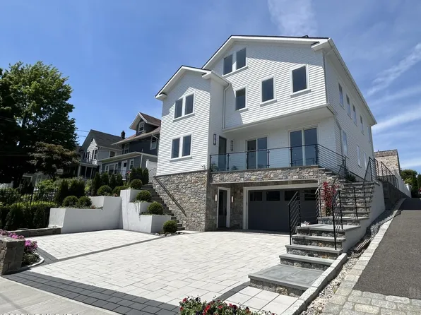 151 E Elm St, Greenwich, CT 06830