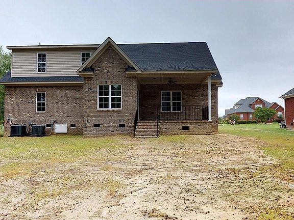 2nd image of 1301 Sunset Dr
