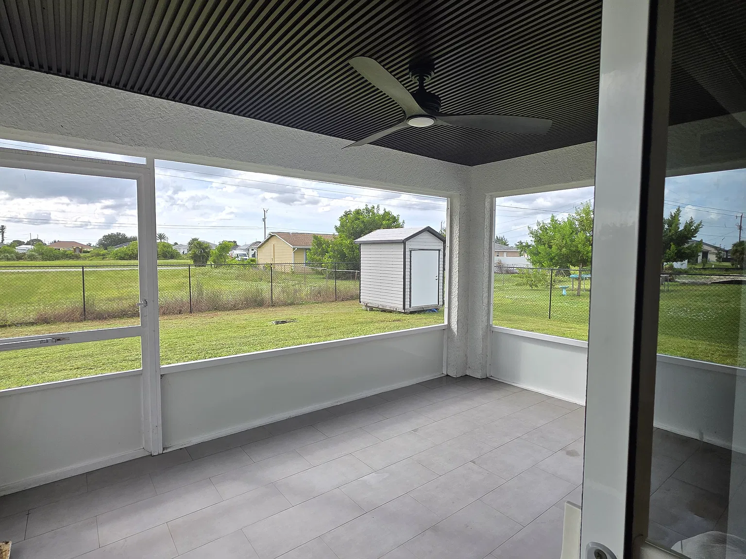 3 bed, 1272 sqft, $1,950 — Photo 2