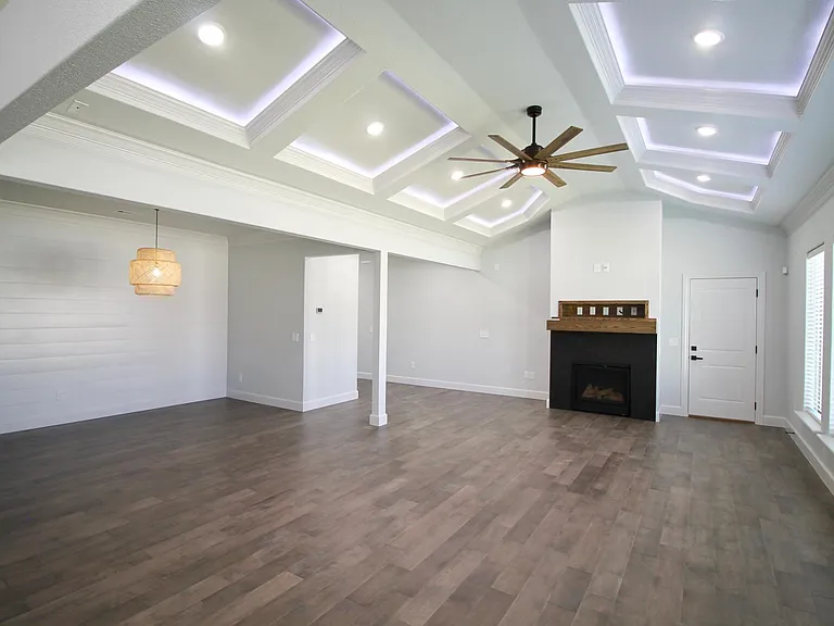 502 SW Ramsey Ln — Photo 7