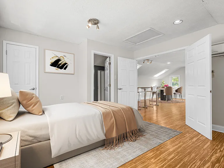 201 Edgewater Dr #B — Photo 6