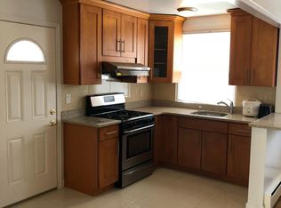 1725 Danforth St, Philadelphia, PA 19152