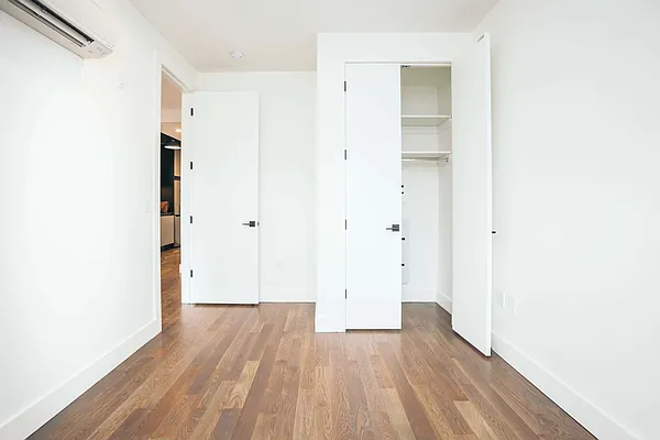 Rented by Nooklyn NYC LLC | media 40