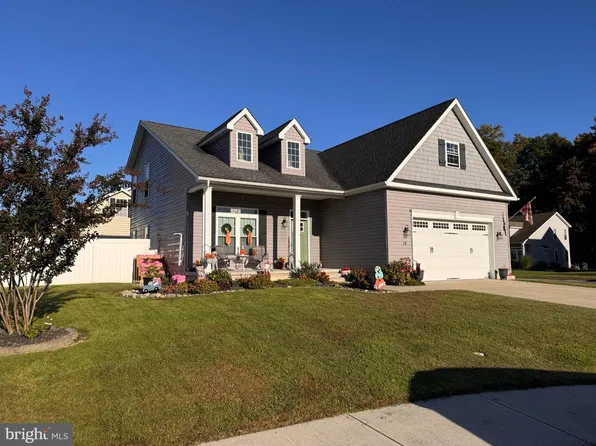 14 Vessel Ct, Felton, DE 19943