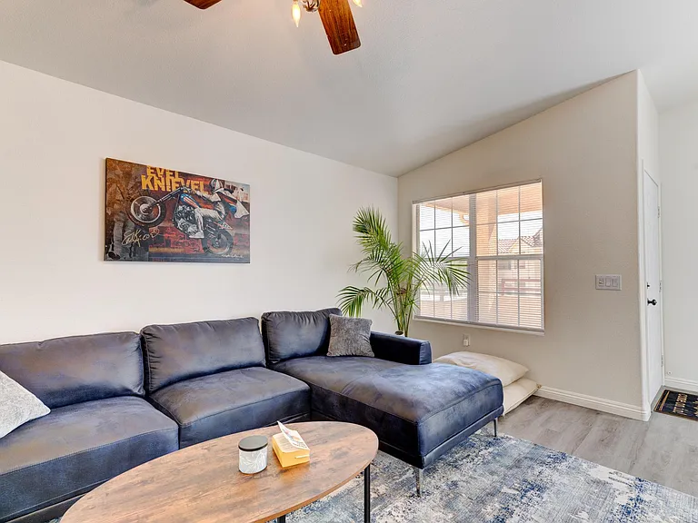 520 Arrowhead Trl #322 — Photo 7