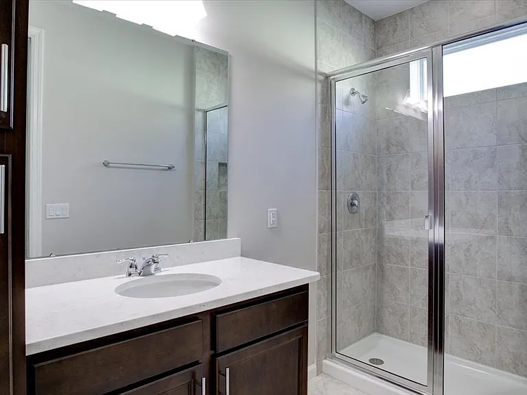 363 Harborside Dr — Photo 36