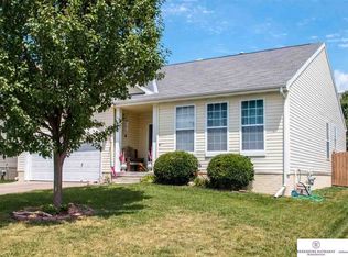 7925 N 154th St, Bennington, NE 68007