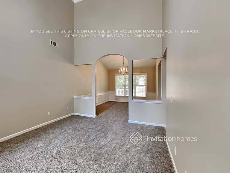 9640 Eagles Landing Dr — Photo 5