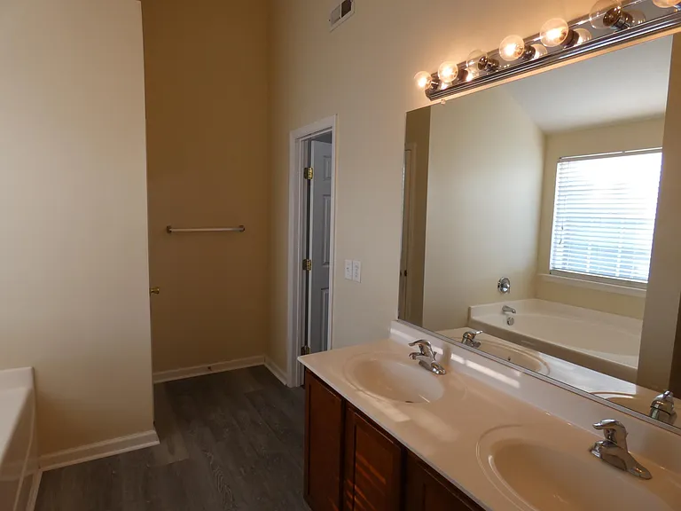 1624 Brown Owl Dr — Photo 14