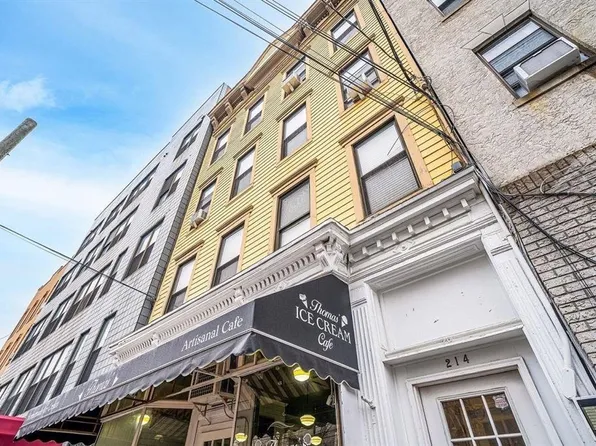 214 Jefferson Street image 16 of 16