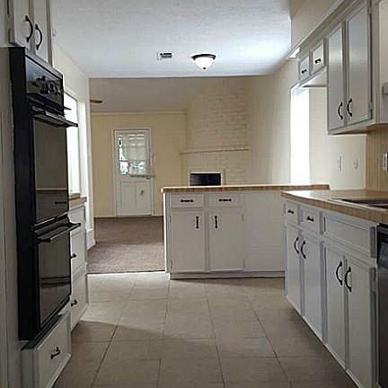 3rd image of 11702 Pecan Gap Dr