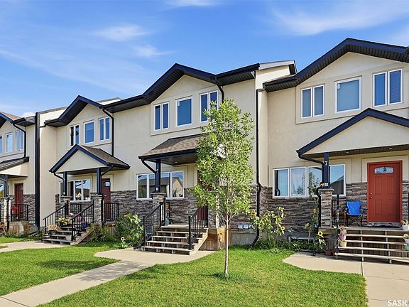 3rd image of 1703 Patrick Crescent #6