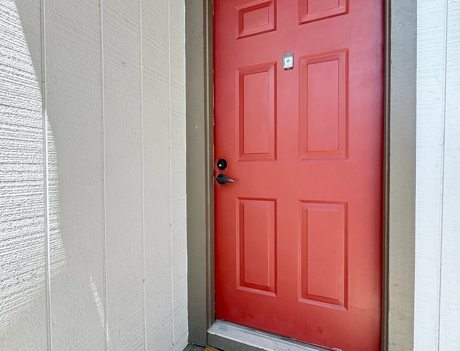2 bed, 988 sqft, $3,150 — Photo 2