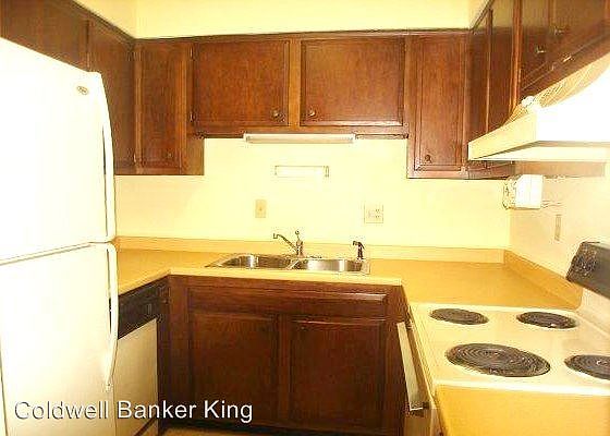5th image of 427 6th Ave W APT B8