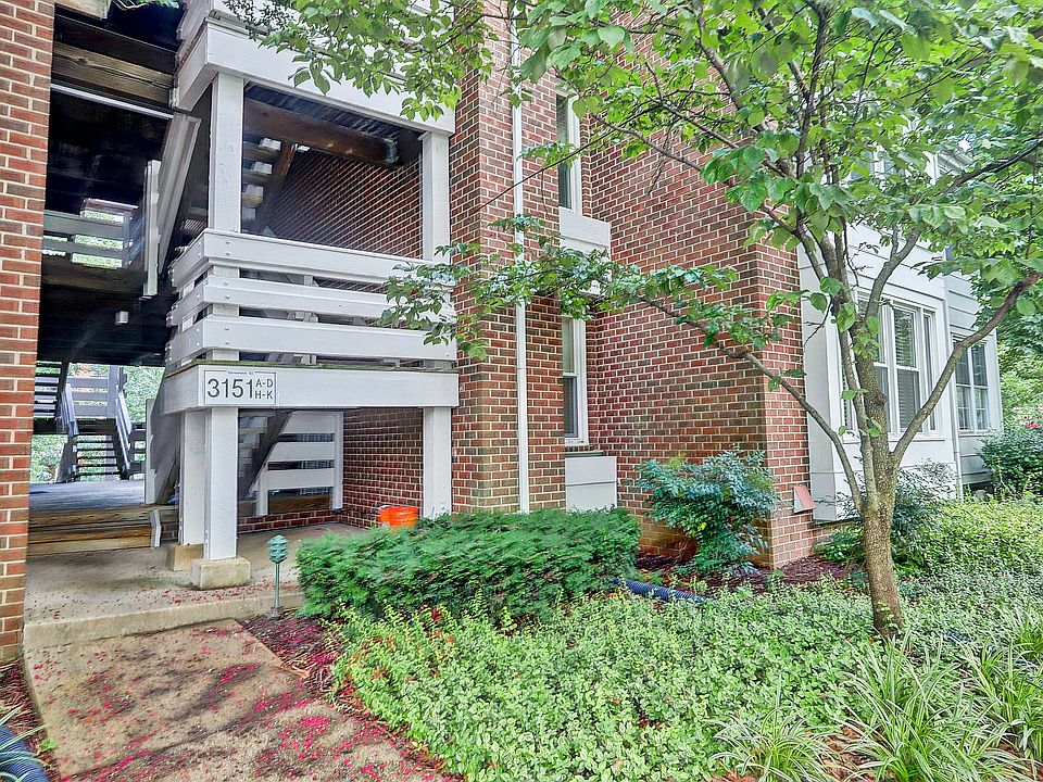 1st image of 3151 Covewood Ct Unit I