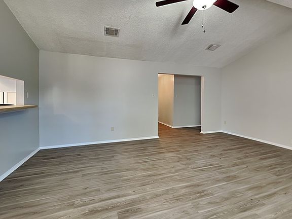 5th image of 11510 Kerman Dr