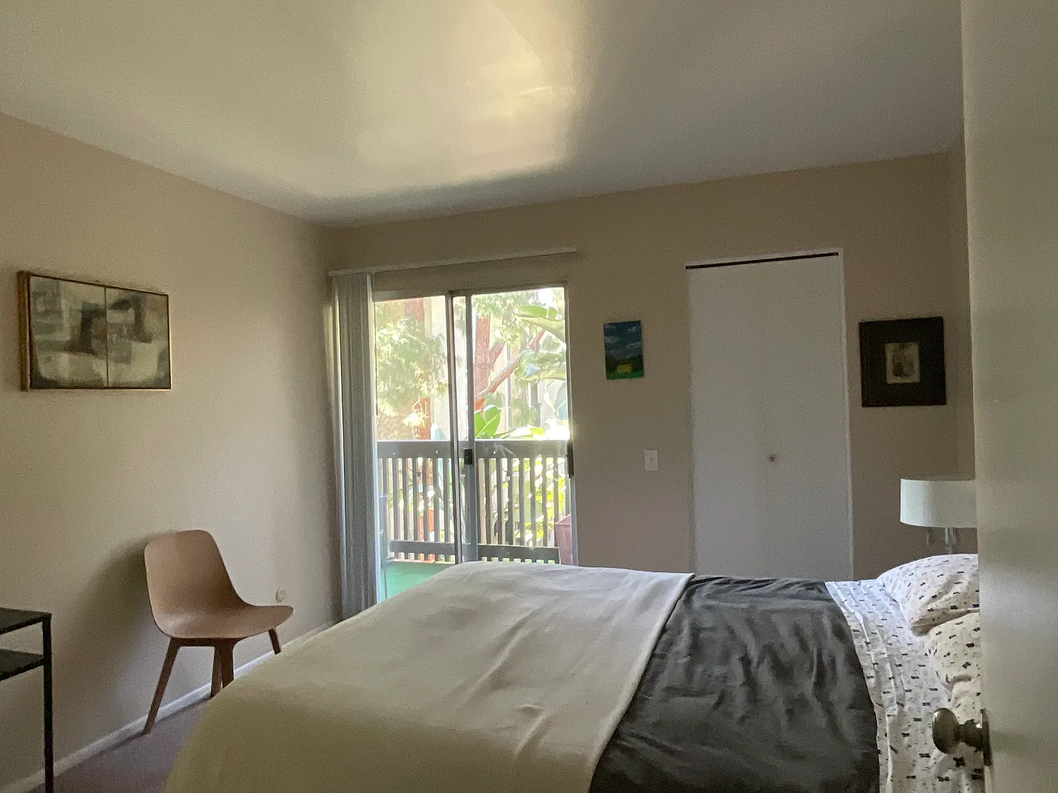 2 bed, 972 sqft, $1,699 — Photo 3