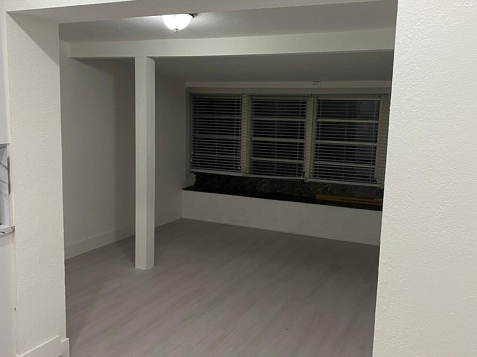1st image of 684 NE 32nd St #1