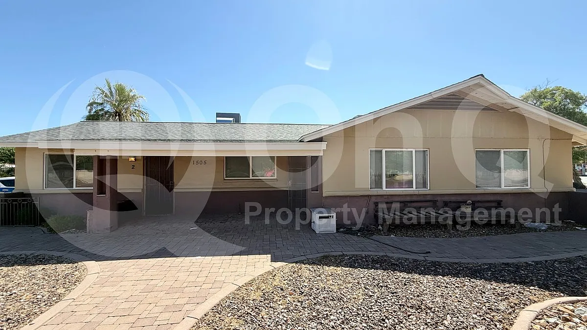 2 bed, 1.0 bath, 800 sqft, $1,400 — Photo 2