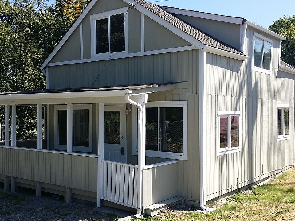 1st image of 3605 E Portland Ave