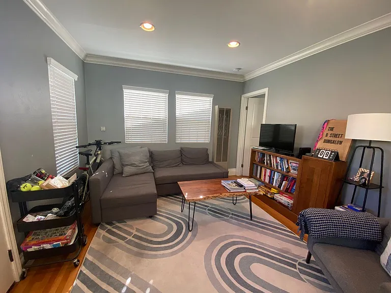 1BD/1BA Cottage Home at B Street Bungalows Modern Luxury Meets Mission Style Charm! — Photo 18