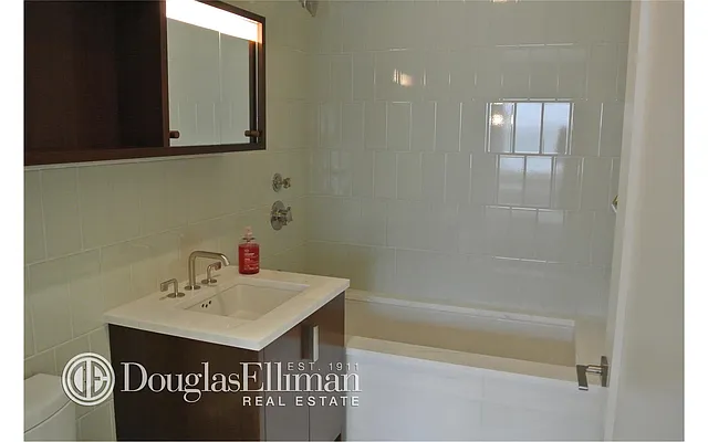 Rented by Douglas Elliman | media 51