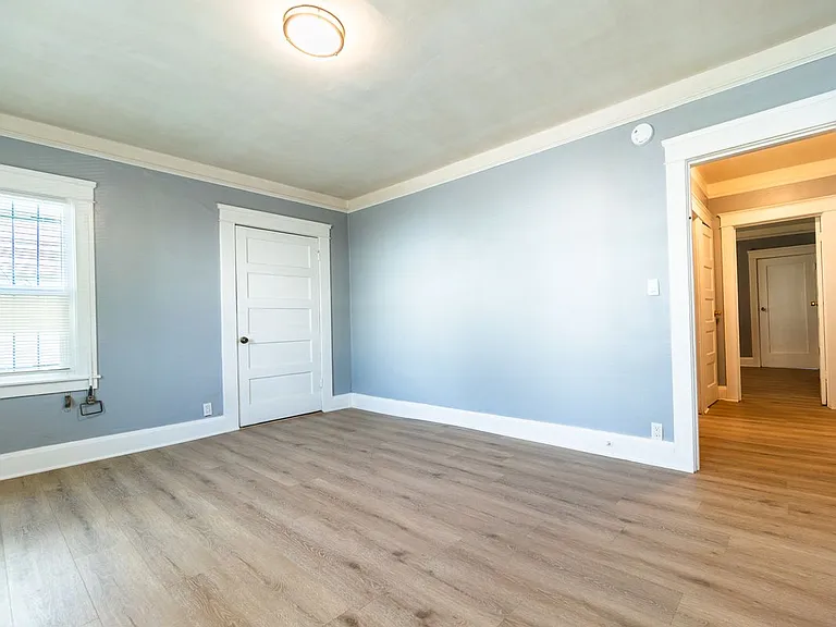 223 S Reno St — Photo 17