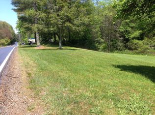 Hwy 64 E, Highlands, NC 28741