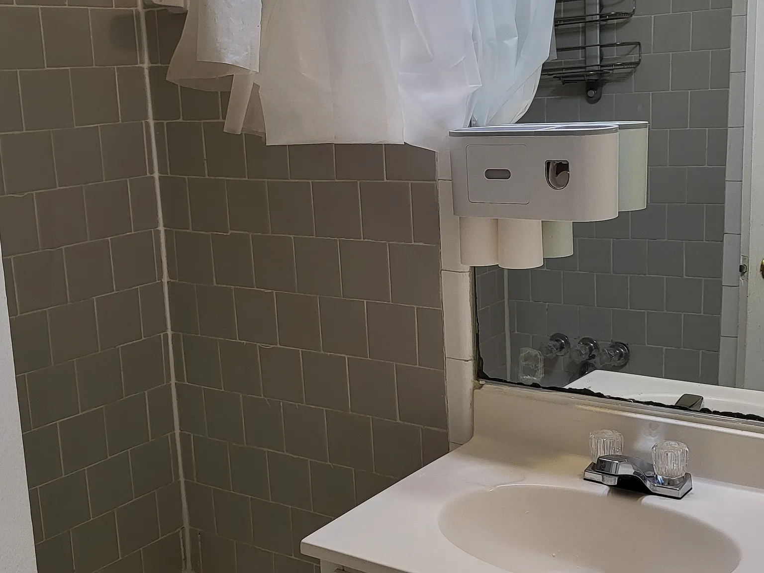 2 bed, 788 sqft, $1,800 — Photo 3