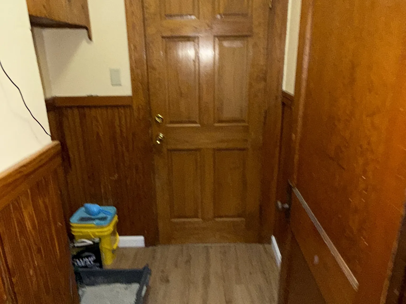 216 Ingleside Ave — Photo 2